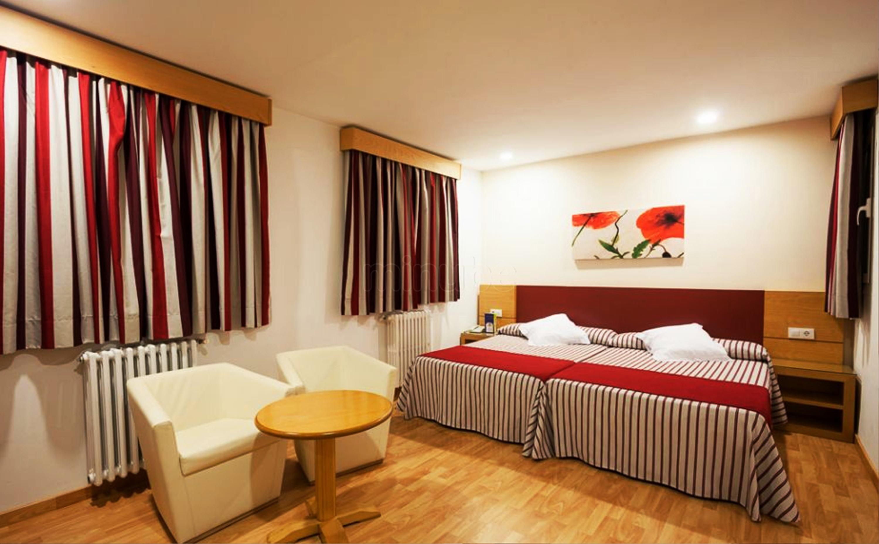 Hotel Amic Colon Palma de Mallorca Phòng bức ảnh